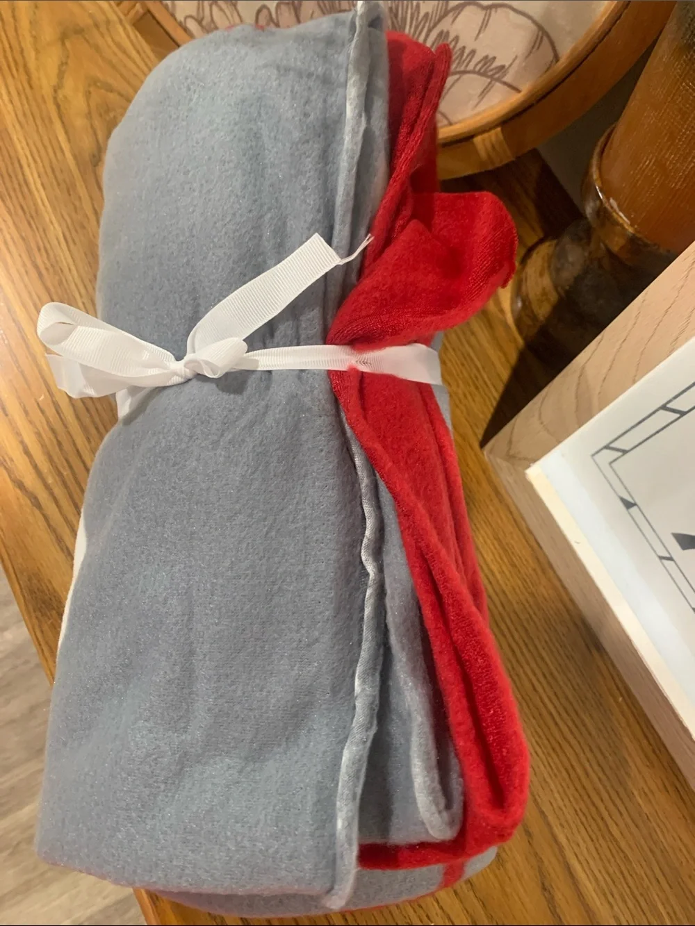 No-Sew Throw Blanket - Gray with Red Accent
